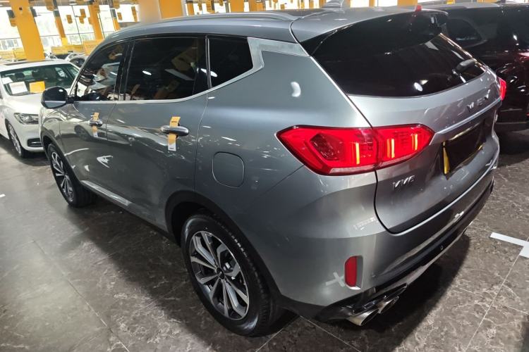 Used Wey VV6 2020 2.0T Two-Wheel Drive Smart Protection+