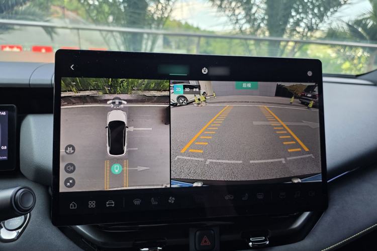 Used Lynk & Co 06 2025 Renew 1.5T Halo Interior 6