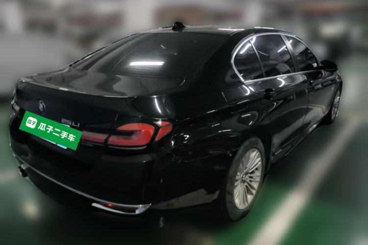 Used BMW 5 Series 2014 525Li Leading Model