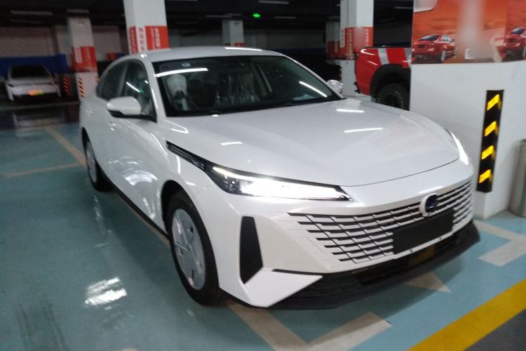 Used CHANGAN OSHAN 520 2025 Standard Edition
