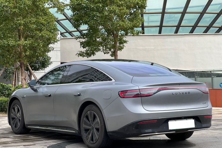 Used Hima Luxeed S7 2024 Max
