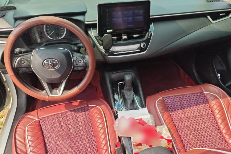 Used Toyota Corolla 2021 1.2T S-CVT Elite Edition Center Console