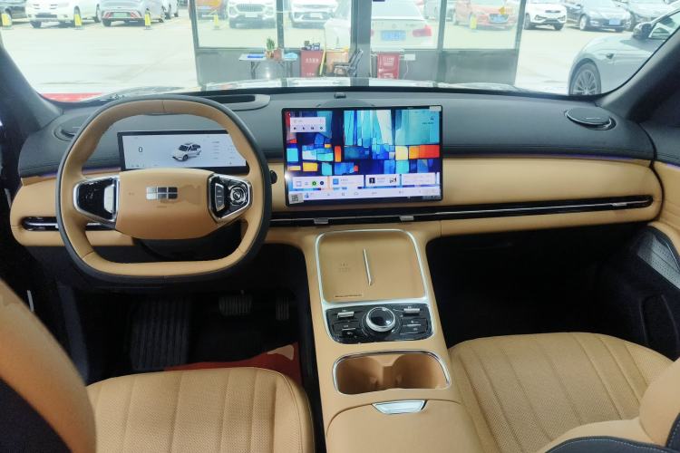 Used Geely Galaxy Galaxy Xingjian 7 EM-i 2025 120km Flagship Edition
