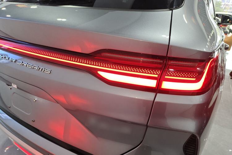 Used BYD Song PLUS New Energy 2024 HONOR Edition DM-i 71km Luxury Model
