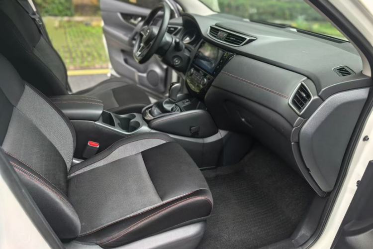 Used Nissan Qashqai 2019 2.0L CVT Smart Enjoyment Version Interior 4