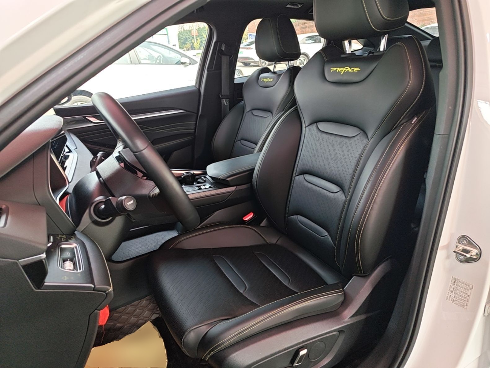 Geely Auto Preface 2023 1.5TD Fuyao Version — снимка 17