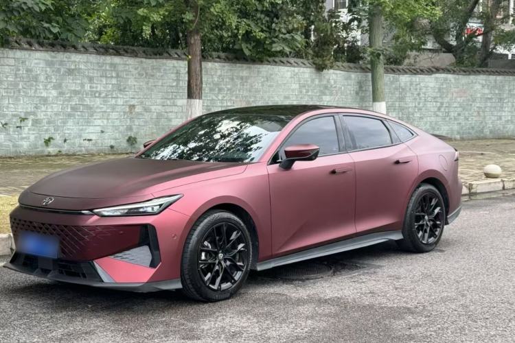 Used Changan UNI-V 2024 1.5T Smart Navigation Version
