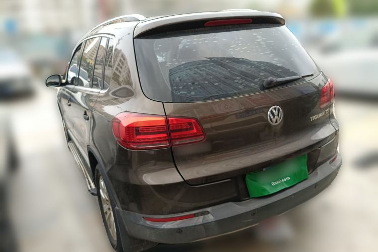 Used Volkswagen Tiguan 2015 1.8TSI Automatic Two-Wheel Drive Luxury Model Rear Left 45 Deg