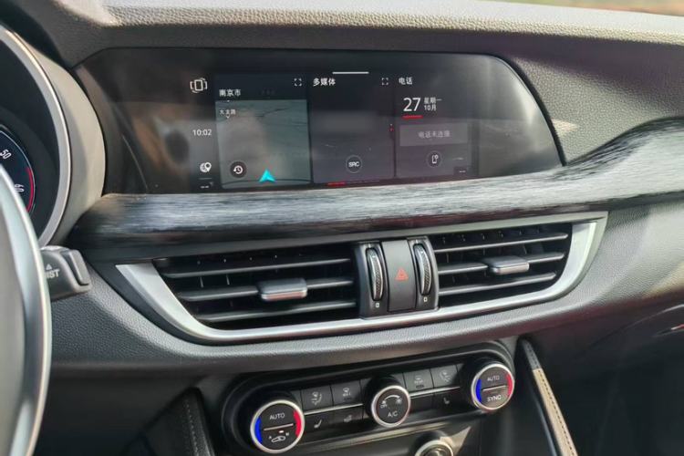 Used Alfa Romeo Stelvio 2023 2.0T 280HP Sprint Zongqing Version