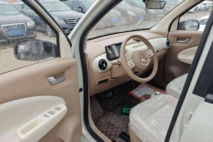 Used Wuling Hongguang MINIEV 2025 Four-Door Version Advanced Edition