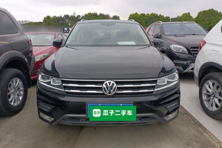 Used Volkswagen Tiguan L 2019 Revised 330TSI Automatic Two-Wheel Drive Smart & Luxury Edition China VI Standard Front