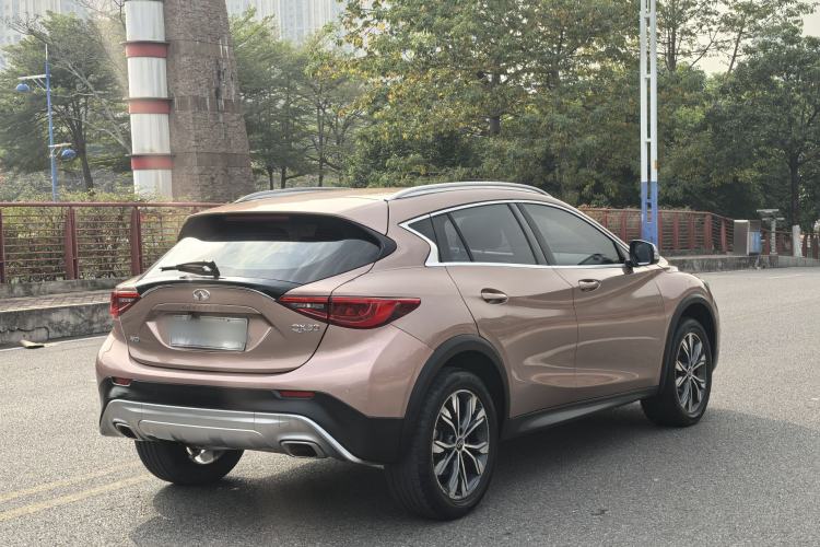 Used Infiniti QX30 2017 2.0T Four-Wheel Drive Sport Edition