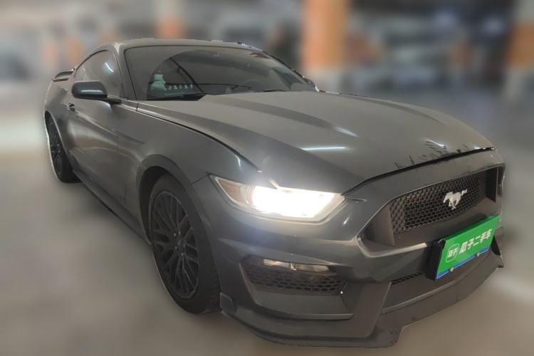 Used Ford Mustang  Front Right 45 Deg