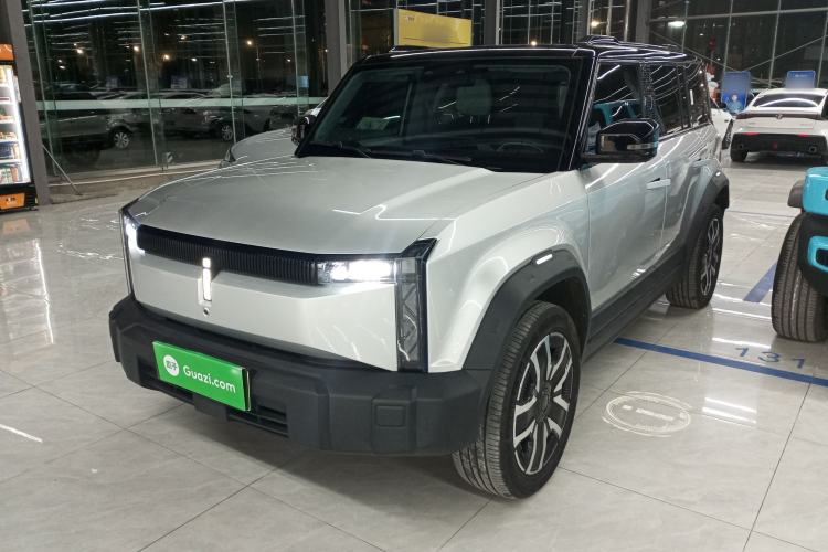 Used iCAR 03 2024 501km Four-wheel Drive Long-range Intelligent Driving Edition