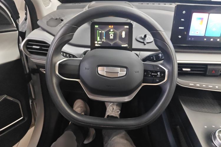 Used Geometry A 2024 410KM Travel Edition