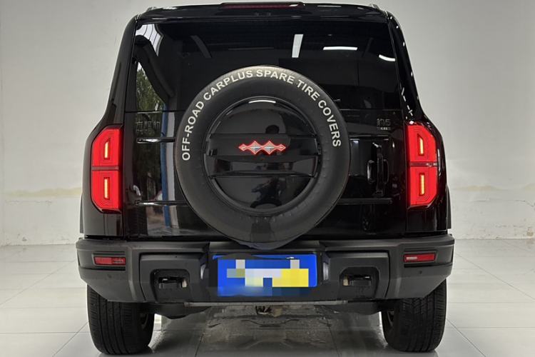 Used Formula Leopard Leopard 5 2023 Explore Edition