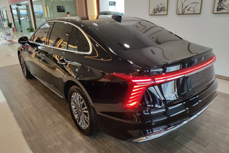 Used Hongqi H5 2025 1.5T DCT Qiyun 500 000th Unit Commemorative Edition Rear Left 45 Deg