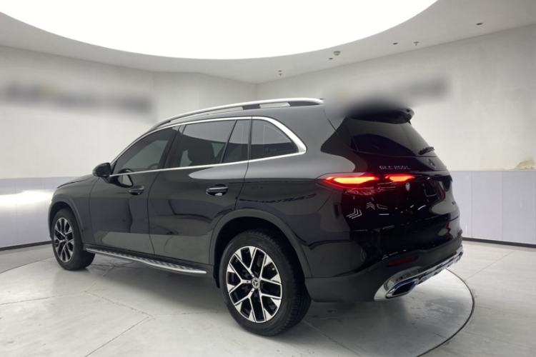 Used Mercedes-Benz GLC 2025 GLC 260 L 4MATIC Dynamic Edition Exterior 4