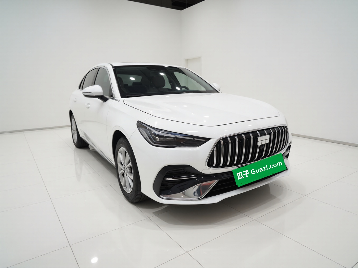 Geely Galaxy Stellar 6 2026 Model 125km Long-range Edition — снимка 3