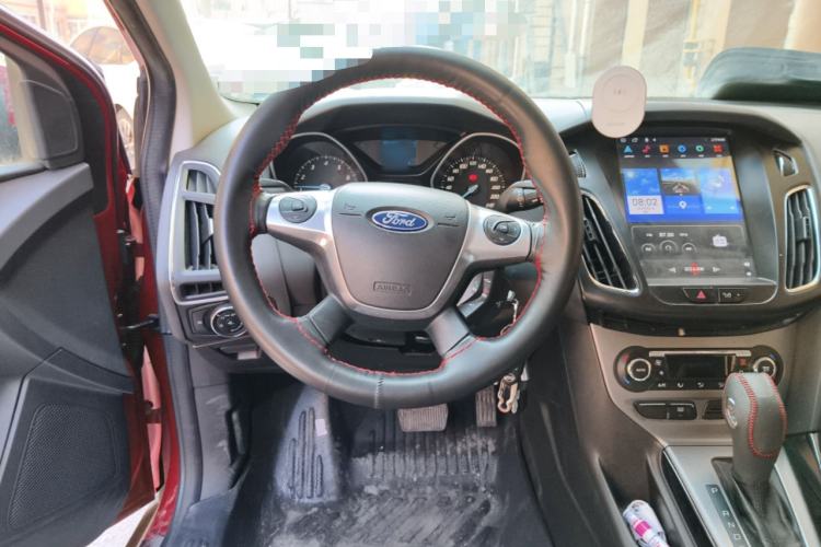 Used Ford Focus 2012 Hatchback 1.6L Automatic Fashion Edition