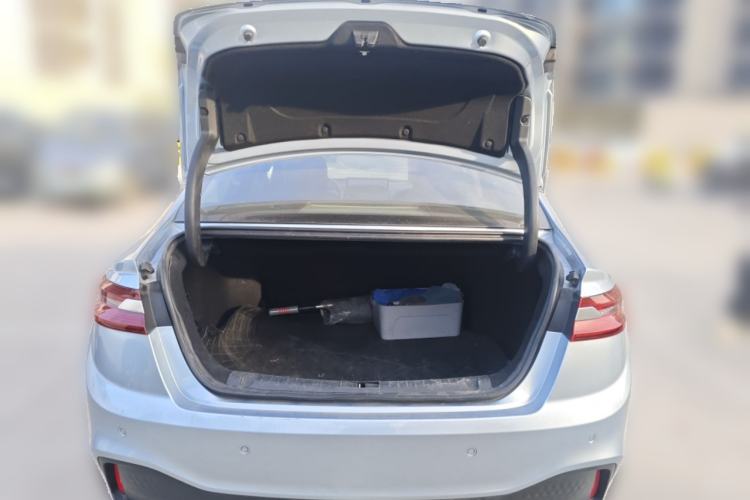 Used Geometry A 2019 High-Value Standard Range Cube Edition

