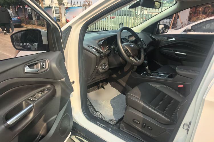 Used Ford Kuga 2017 EcoBoost 180 Two-Wheel-Drive Luxury Wing Edition