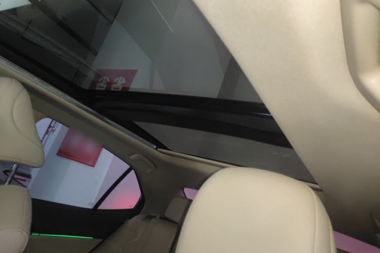 Used Toyota Camry 2021 2.5G Luxury Edition Headliner