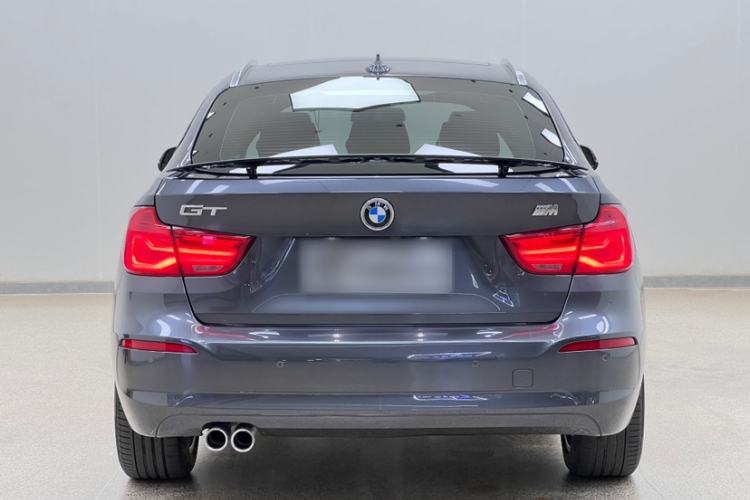 Used BMW 3 Series GT 2019 320i Sport Edition Exterior 5