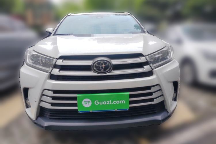 Used Toyota Highlander 2018 2.0T Four-Wheel Drive Luxury Version 7 Seats China VI Standard