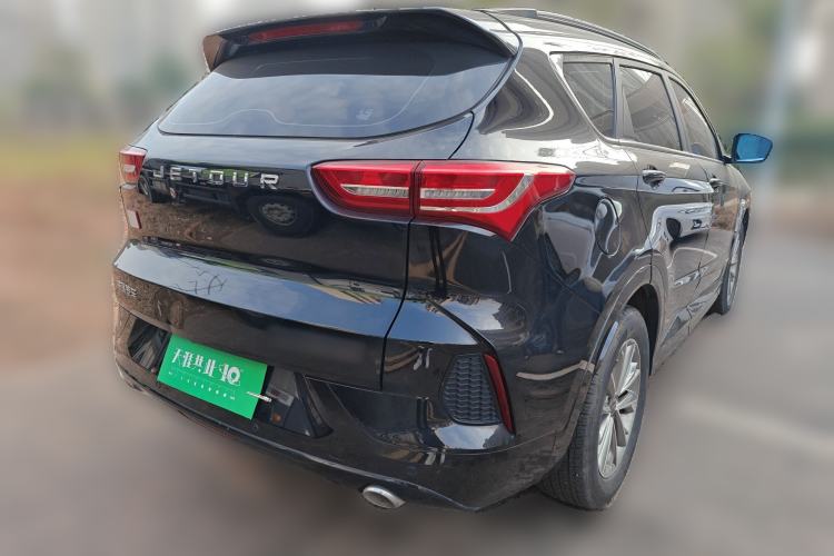 Used JETOUR X70 2020 1.5T DCT Comfort Edition 5-seater
