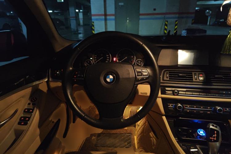 Used BMW 5 Series 2013 525Li Leading Model