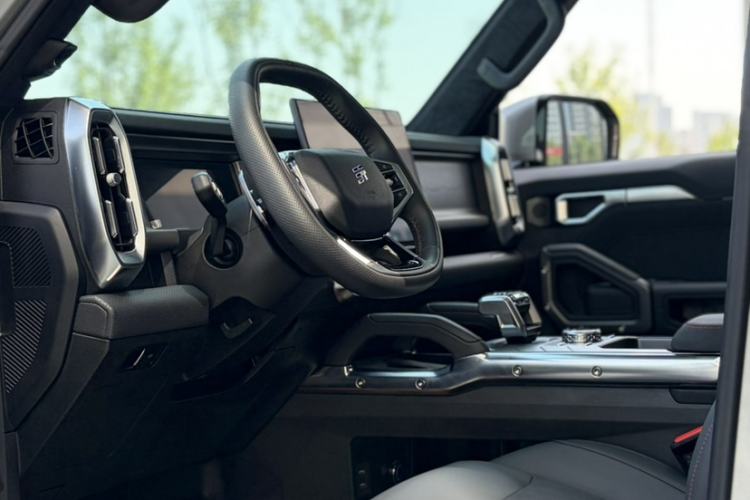 Used JETOUR Traveler 2023 2.0T All-Wheel Drive Conquer PRO
