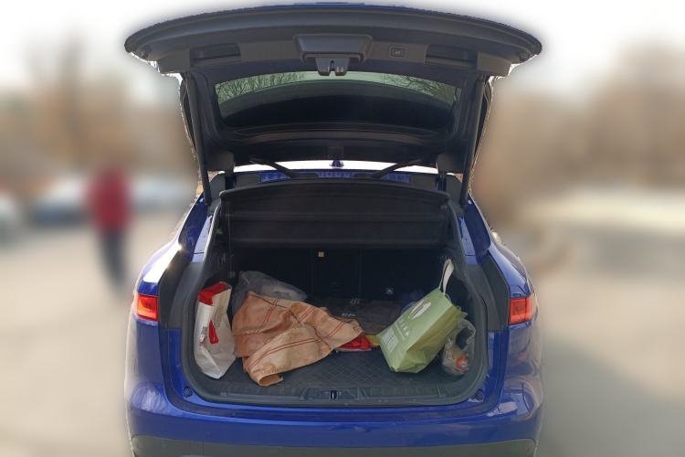 Used Jaguar F-PACE 2018 2.0T Four-Wheel Drive Urban Luxury Edition