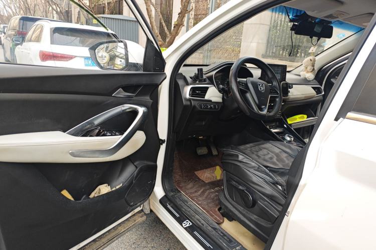 Used Baojun 530 2018 1.8L Automatic Luxury Version China V