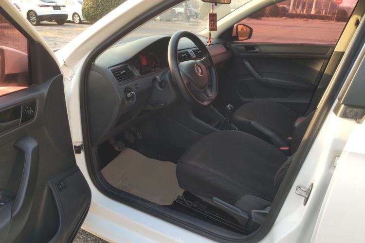 Used Volkswagen Santana 2021 1.5L Manual Fashion Edition Driver Seat