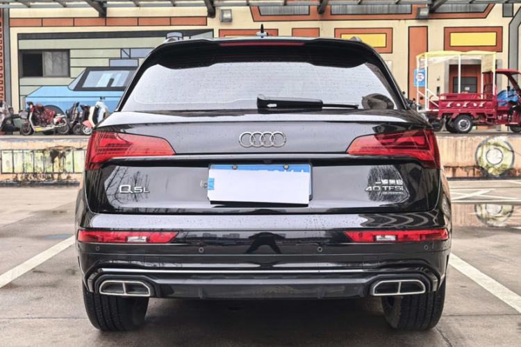 Used Audi Q5L 2023 40T Luxury Dynamic Model
