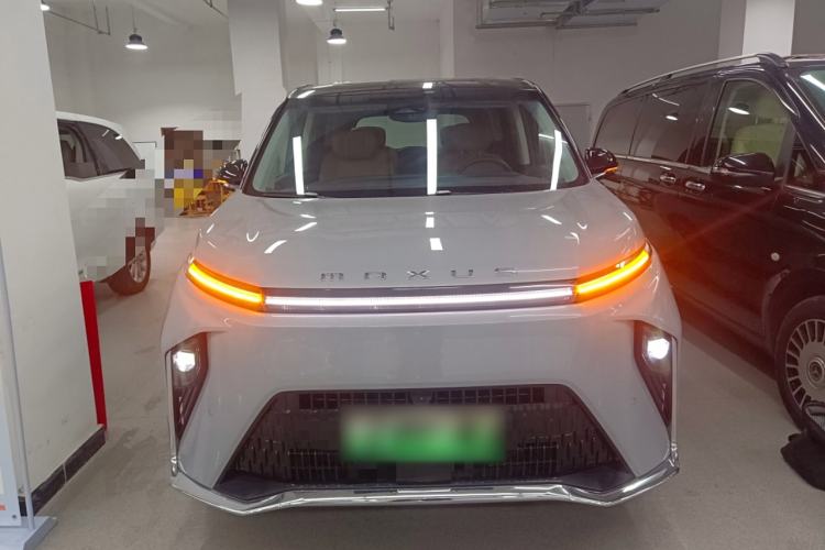 Used SAIC MAXUS Dajia 9 2024 Super Hybrid Long-Range Forest Edition 7-Seater
