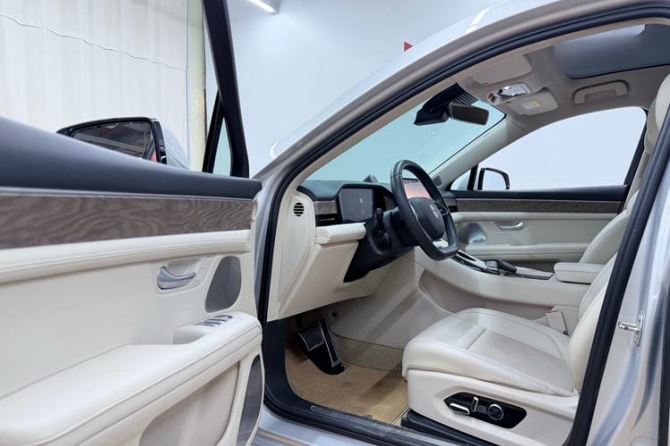 Used Hima AITO M5 2022 Range-Extended Rear-Drive Standard Version
