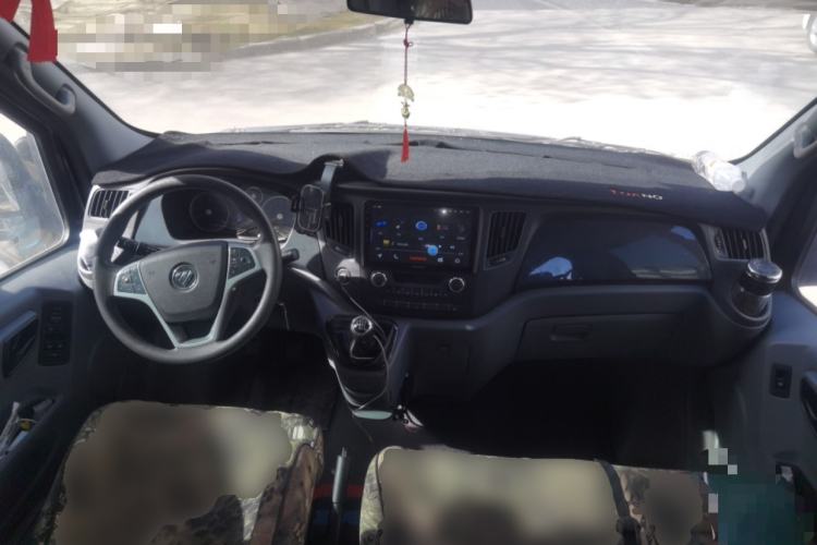 Used Foton Toano 2023 Joy Elephant Multi-Function 2.0T Manual Long-Wheelbase Mid-Roof Model with Single Rear Tire Available in 5/6/7/9-Seater Configurations