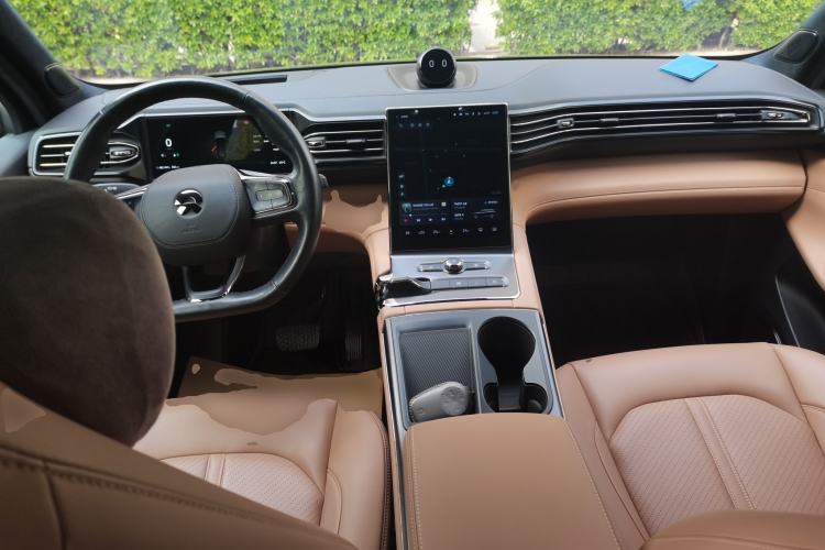 Used Nio ES6 2020 600 km Sport Edition Center Console