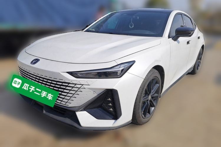 Used Changan UNI-V 2023 1.5T Prestige Model