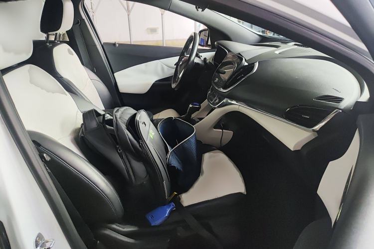 Used Buick VELITE 5 2017 Stylish Extended-Range Model
