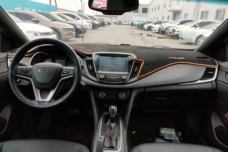 Used Chevrolet Monza 2019 RS 330T Automatic Comfort Edition China VI Standard Center Console