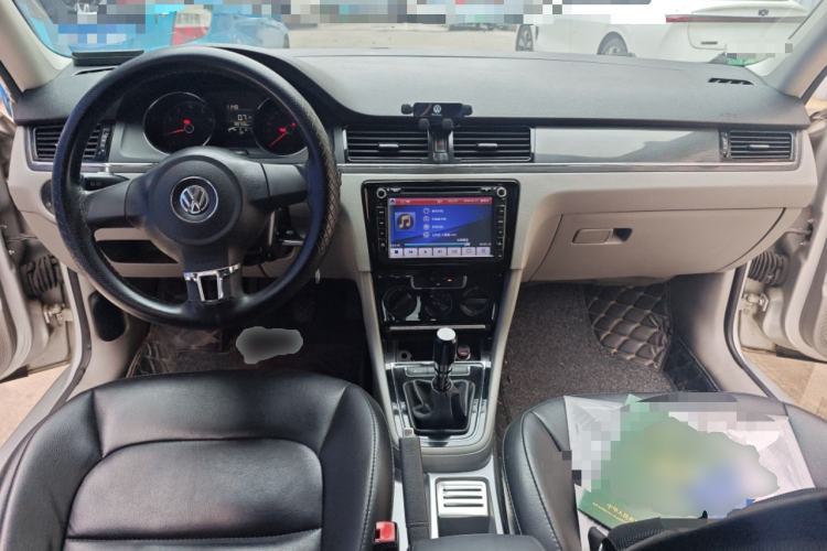 Used Volkswagen Bora 2013 1.6L Manual Fashion Edition
