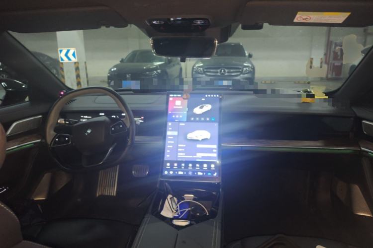 Used NETA S 2022 Extended-Range Version 1160 km Range Rear-Wheel-Drive Compact Edition Center Console