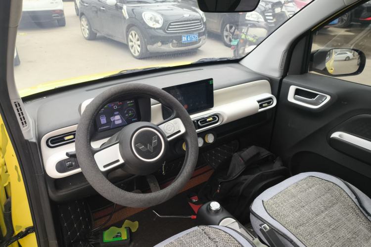 Used Wuling Hongguang MINIEV 2024 3rd Generation 215km Advanced Version