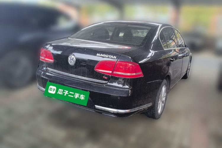 Used Volkswagen Magotan 2015 2.0 TSI Luxury Model
