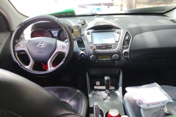 Used Hyundai ix35 2010 2.0L Automatic Two-Wheel Drive Elite Edition GLS
