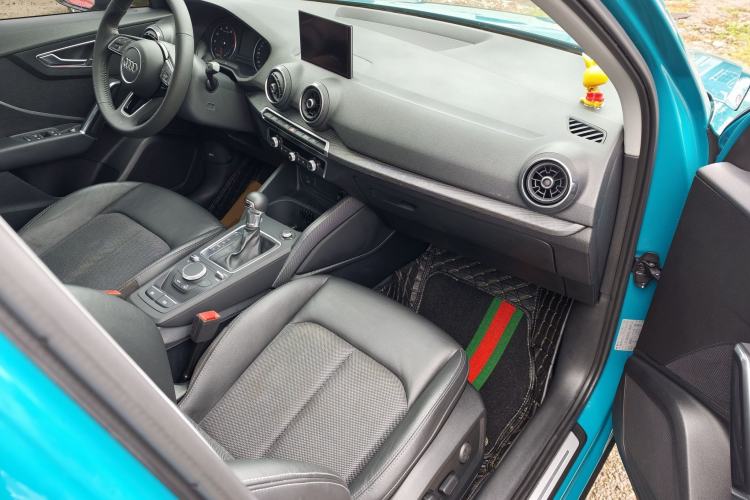Used Audi Q2L 2020 35 TFSI Fashion Dynamic Model Interior 3