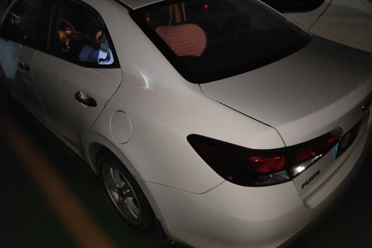 Used Kia Forte 2018 1.6L Manual Value Edition with Sunroof Rear Left 45 Deg